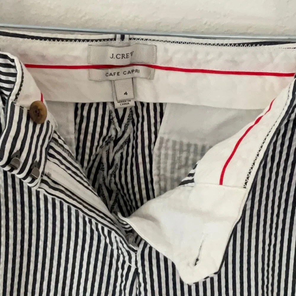JCrew capris in beautiful seer sucker black and white stripes - Picture 4 of 8
